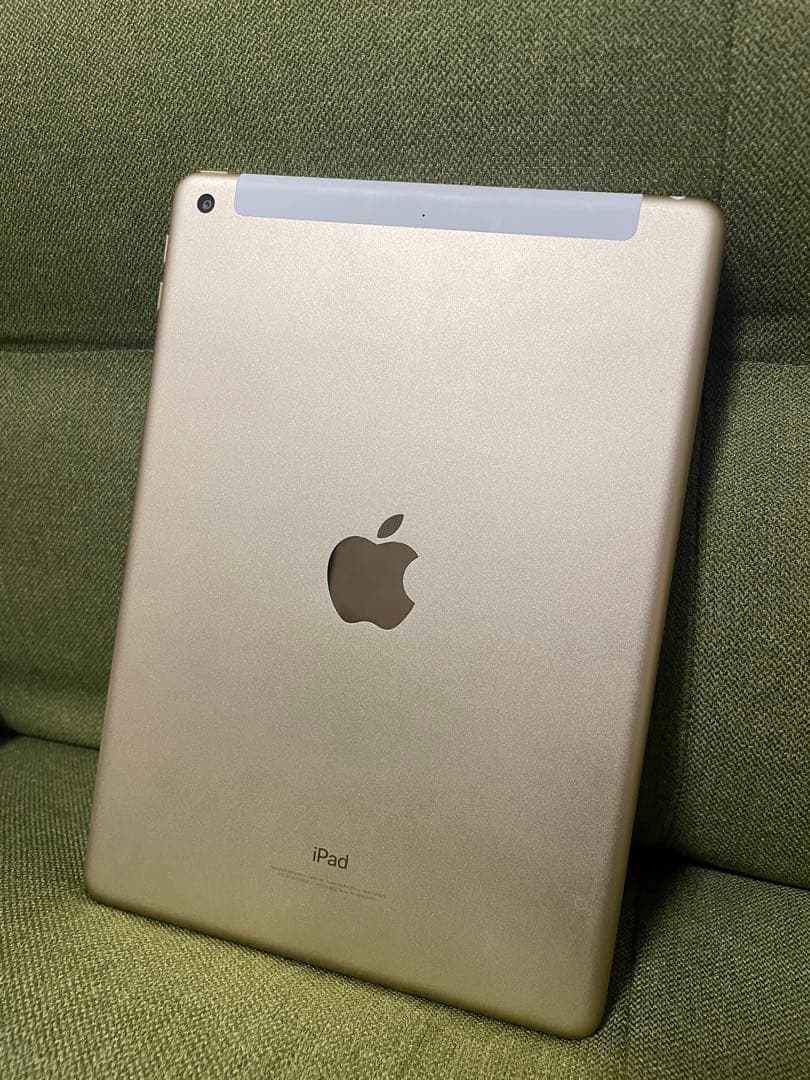 Apple iPad 第5世代 ゴールド 本体