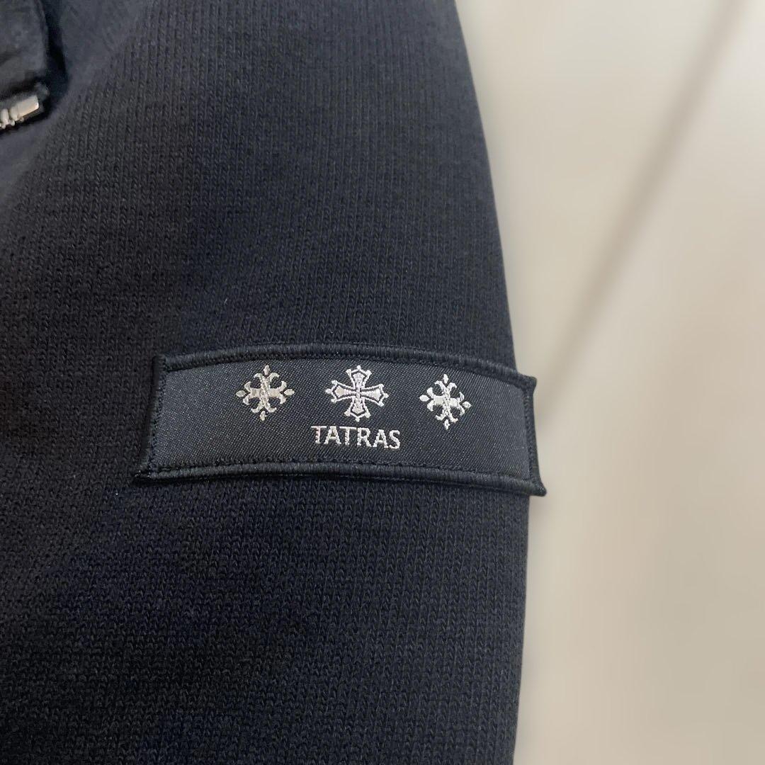 【本日21時に取消後、再出品 】TATRAS ブラック ロゴ ジャンパー