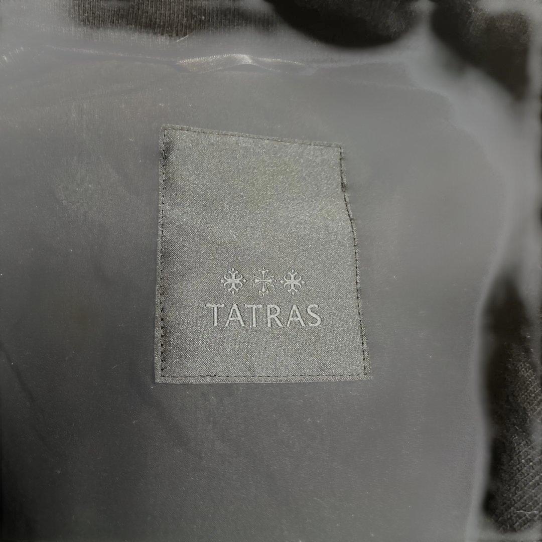 【本日21時に取消後、再出品 】TATRAS ブラック ロゴ ジャンパー