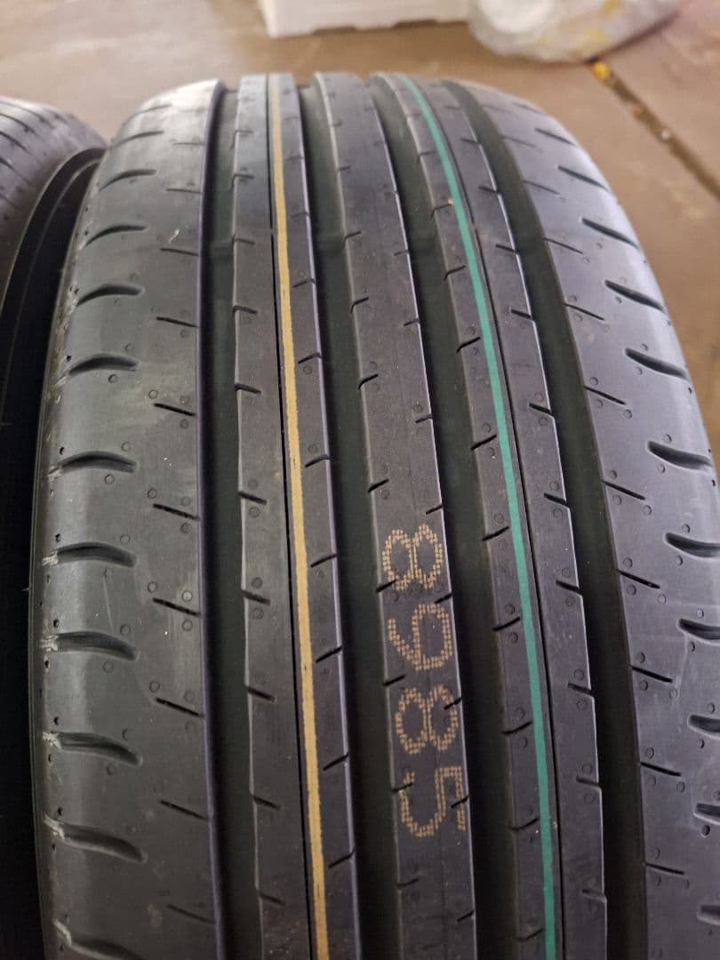 225/55R19 アルファード 新車外しタイヤ 4本セット ダンロップ