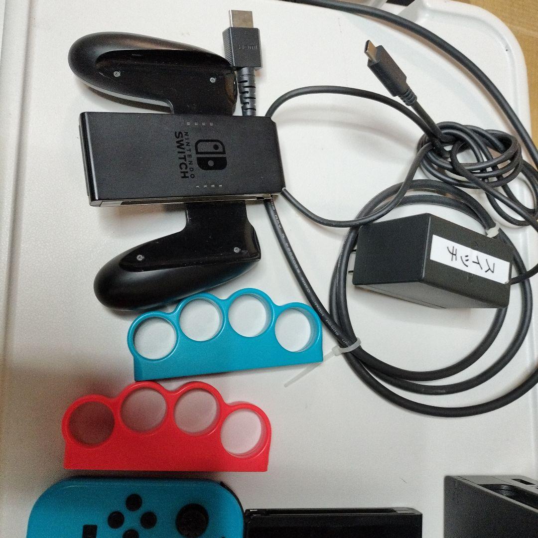 Nintendo Switch 本体 赤・青 Joy-Con 付属品あり