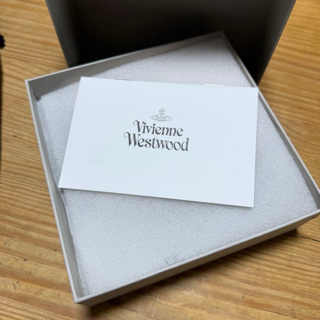 新品！ヴィヴィアンウエストウッドVivienne Westwood 財布　がま口