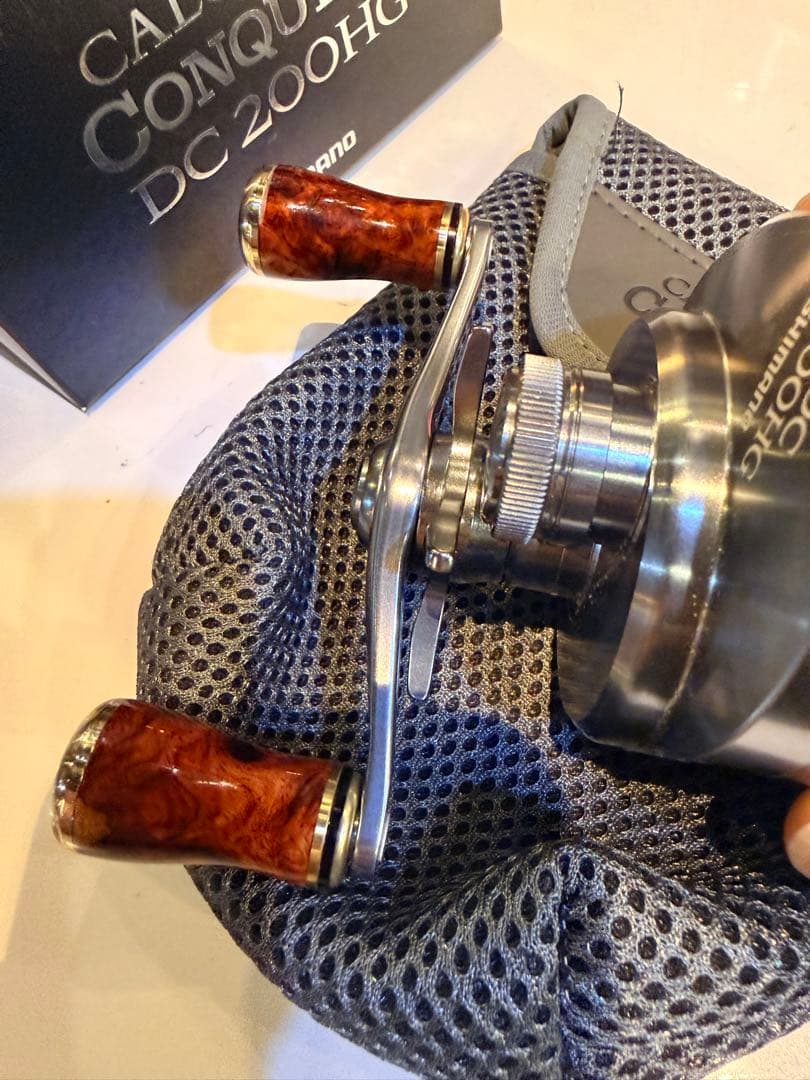 20カルカッタコンクエスト200DC HG 未使用　バック携帯はありですが未使用