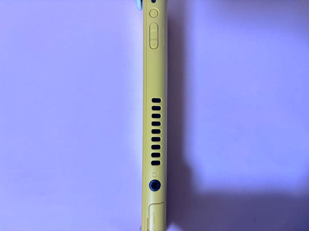 Nintendo Switch Lite 32GBカード付き