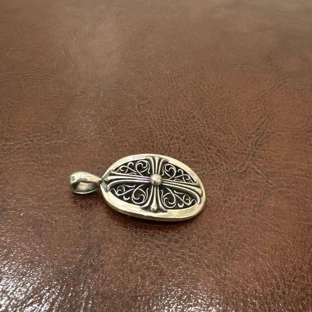 CHROME HEARTS クロムハーツ クラシックオーバル ペンダント
