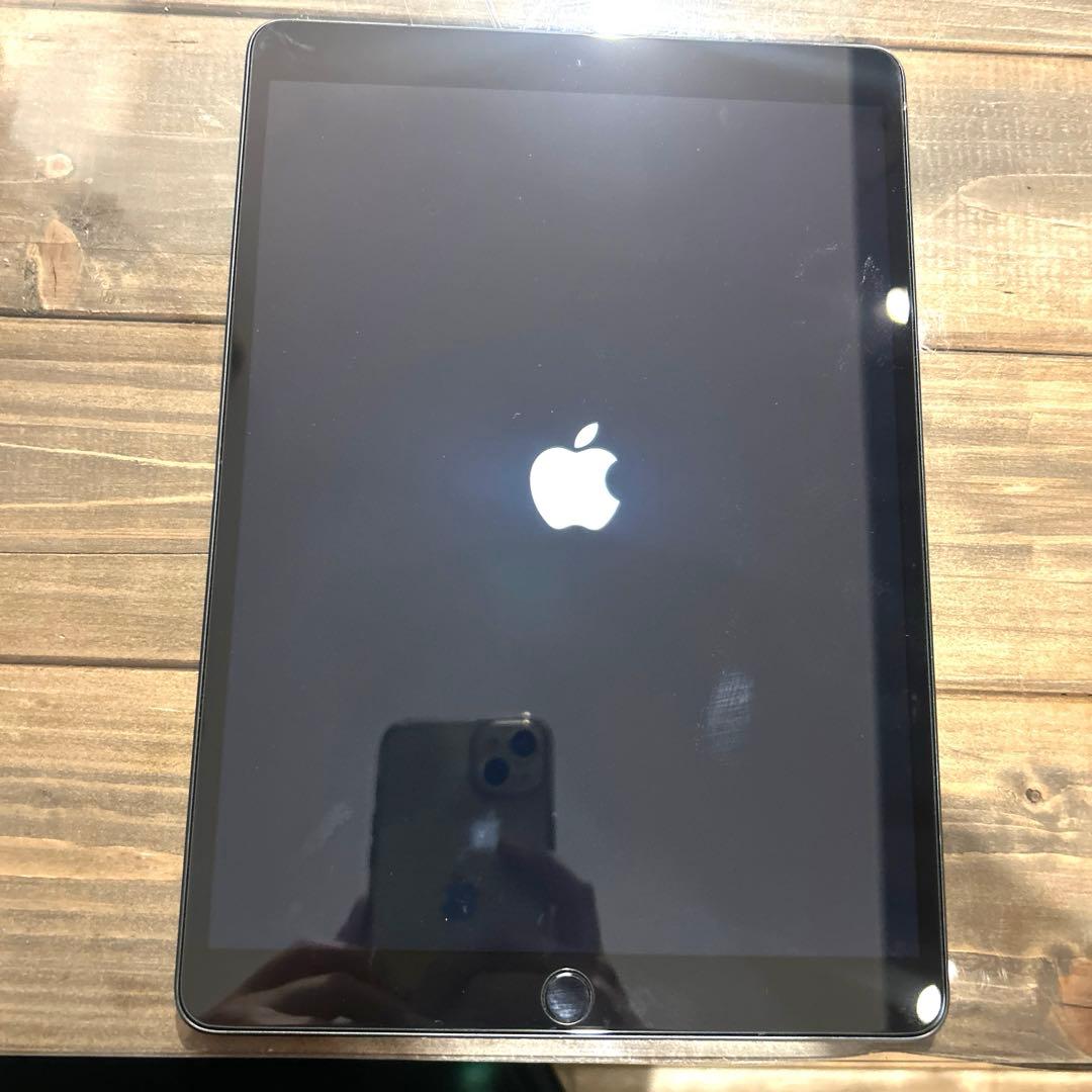 iPad Air 第3世代　SIMフリー　64GB
