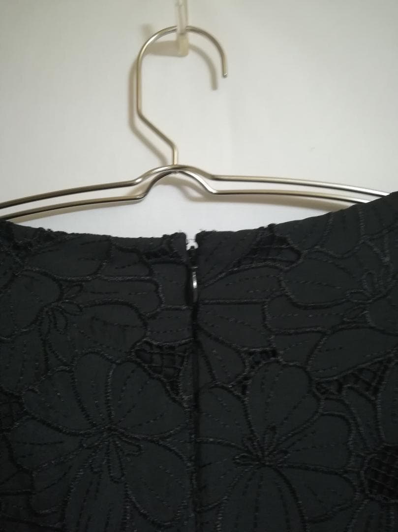 新品 GRACE CONTINENTAL フローラルフレアワンピース フラワー