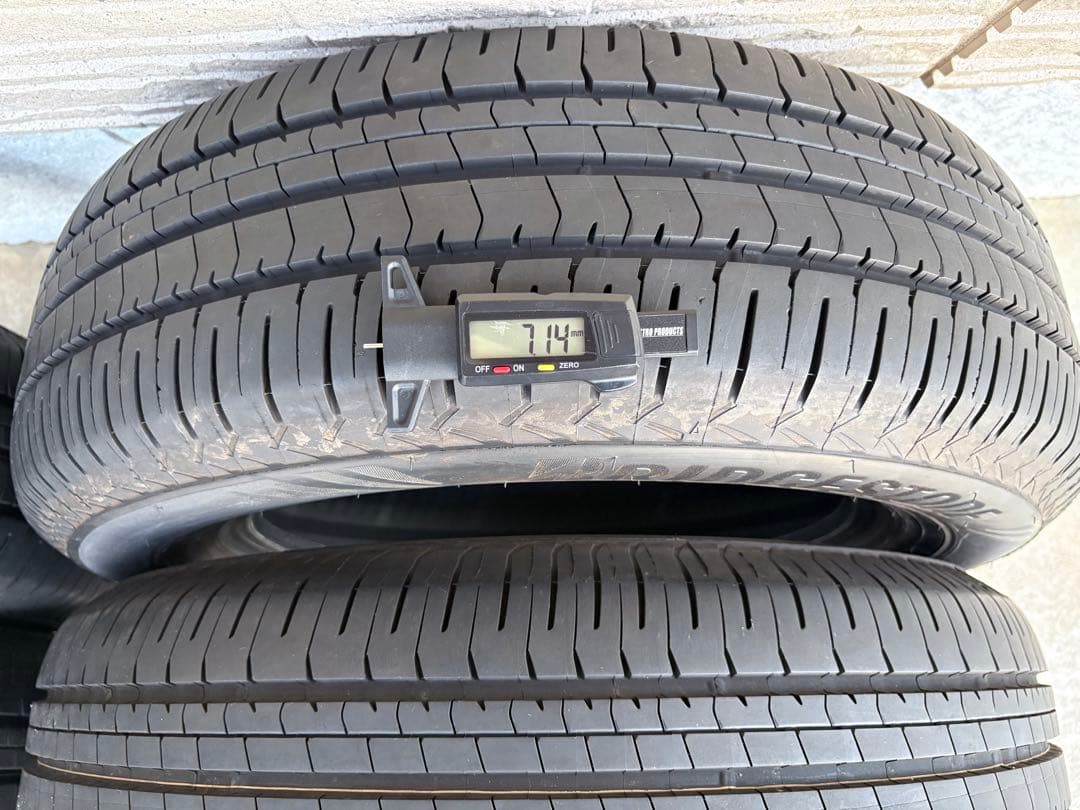 【送料込】バリ山 2023年 205/65R16 ブリヂストンNH200 2本