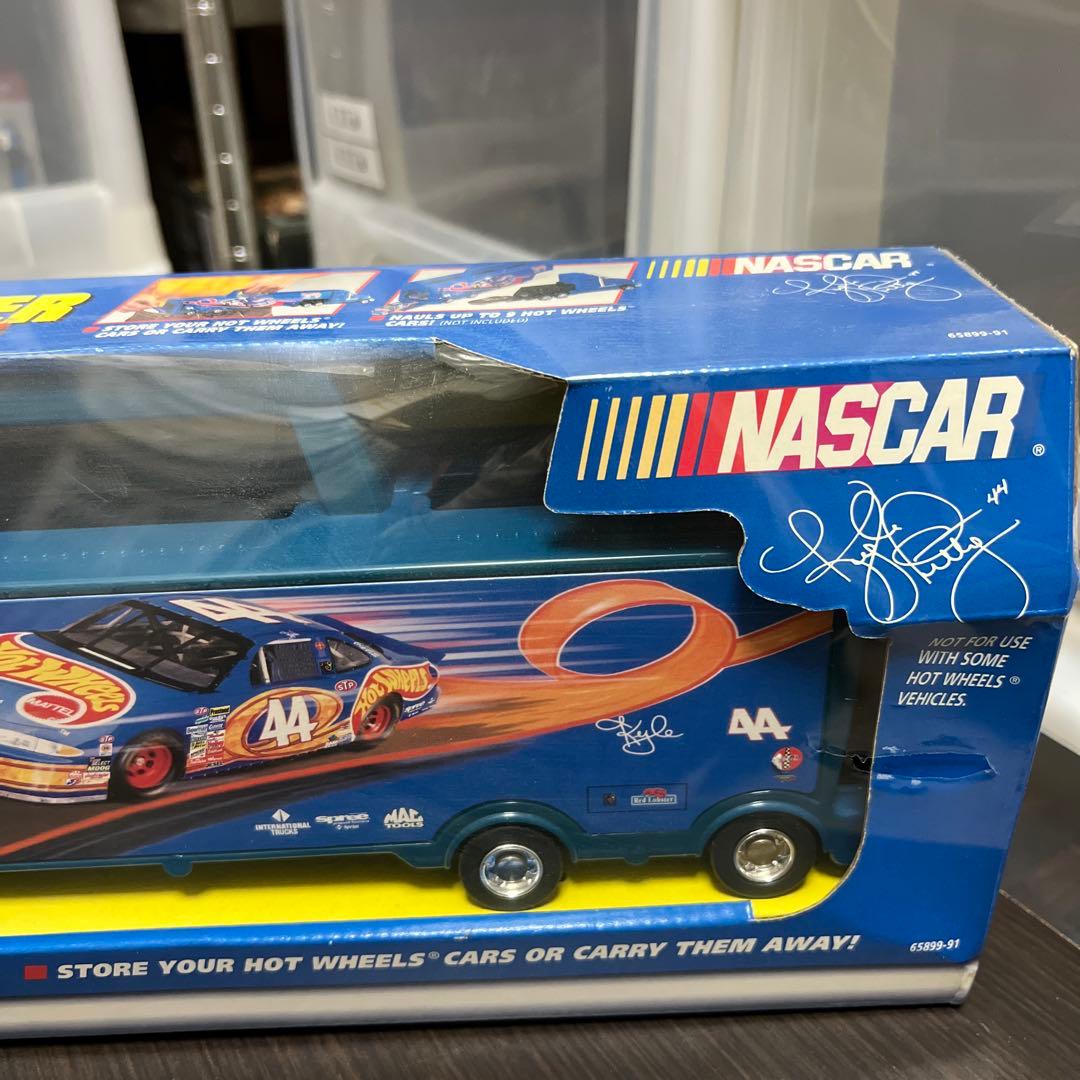 ミニカー Hot Wheels Team Transporter