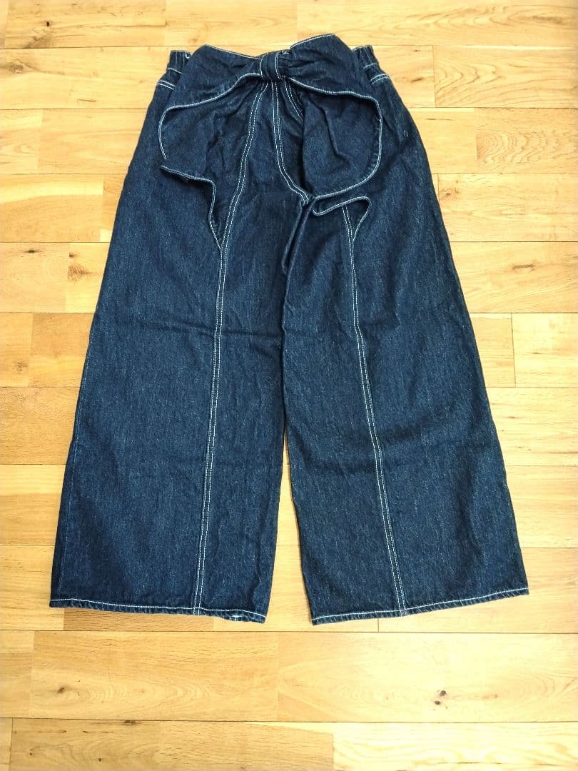 ビッグリボンデニムパンツ