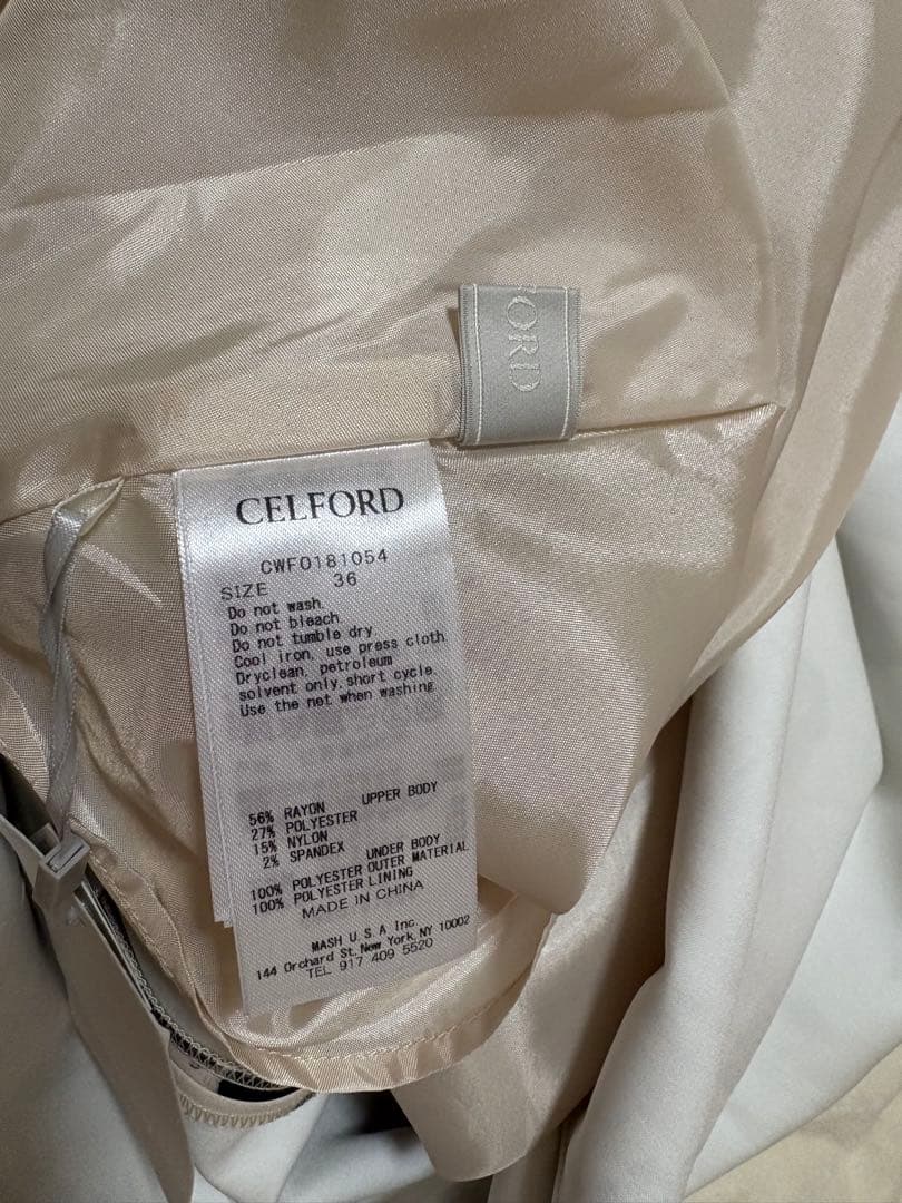 新品未使用タグ付 CELFORD花柄 ドッキング ニットワンピース ベージュ S
