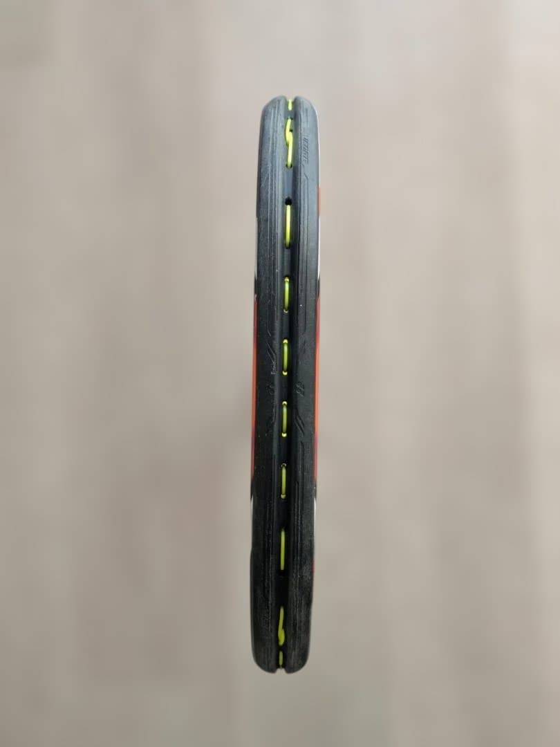 YONEX VCORE 100（ブイコア 100）