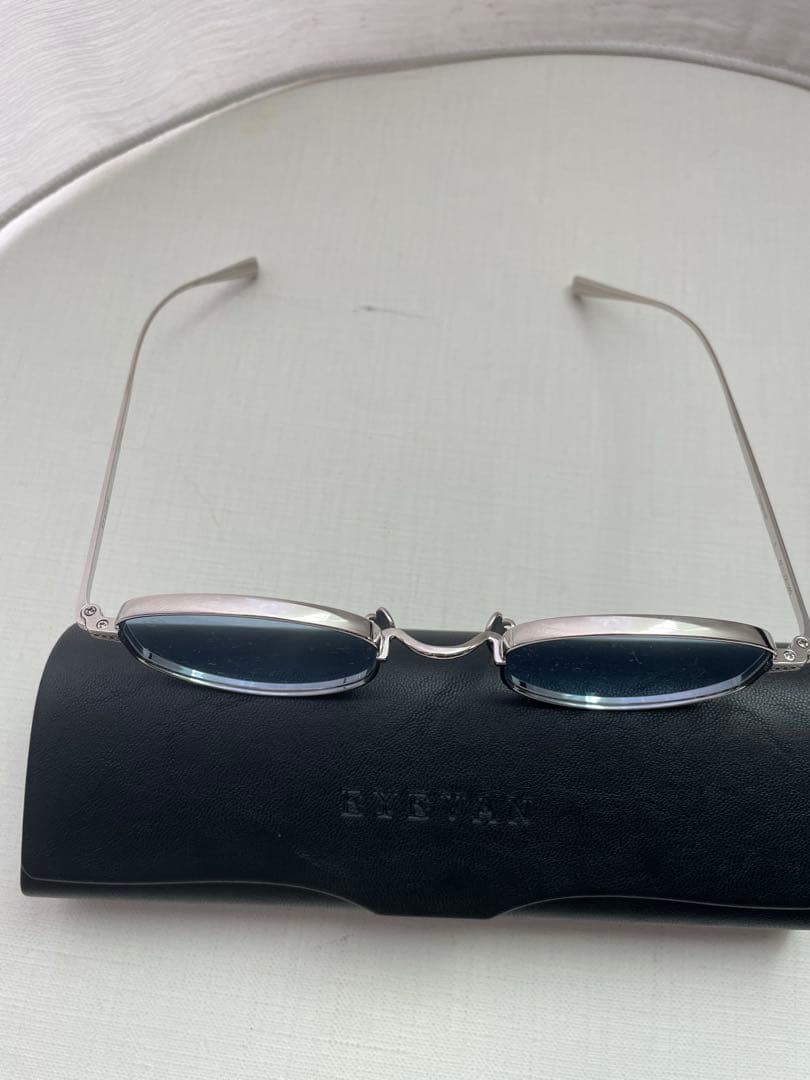 EYEVAN サングラス THOMPSON S シルバー 美品