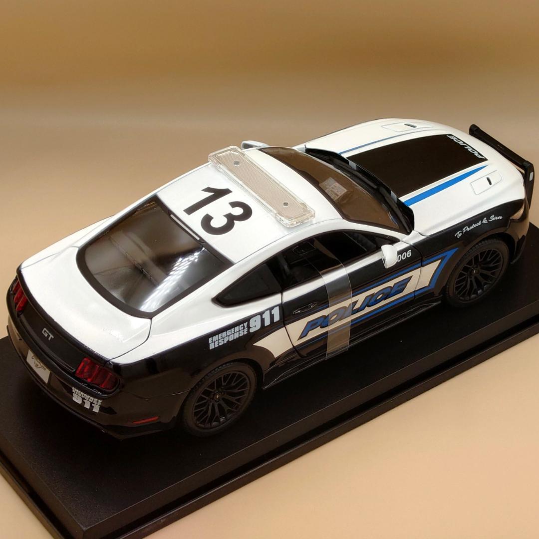 1/18 フォードマスタングGT ポリス仕様 Mustang GT Police