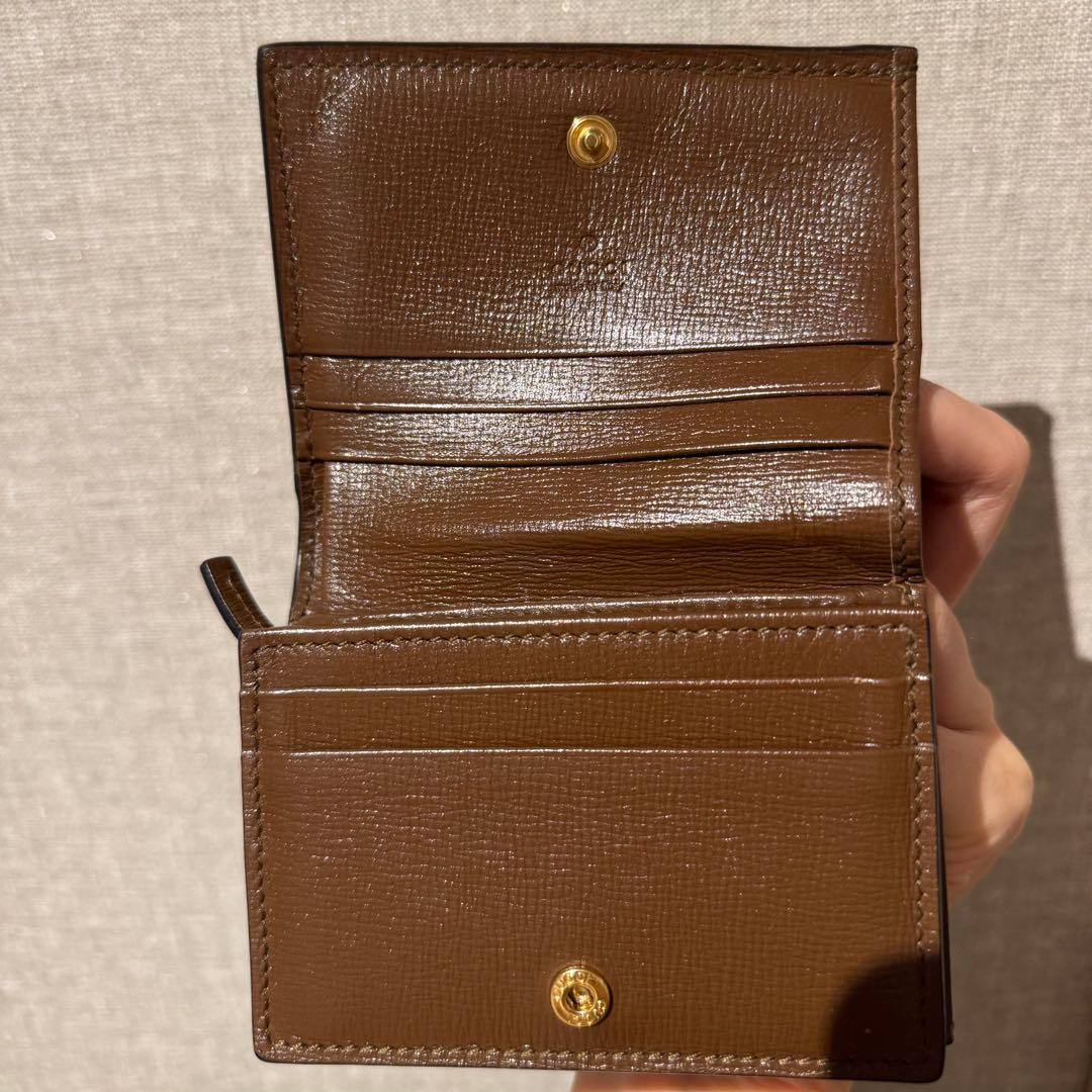 【最終値下げ】 美品GUCCI 二つ折り財布