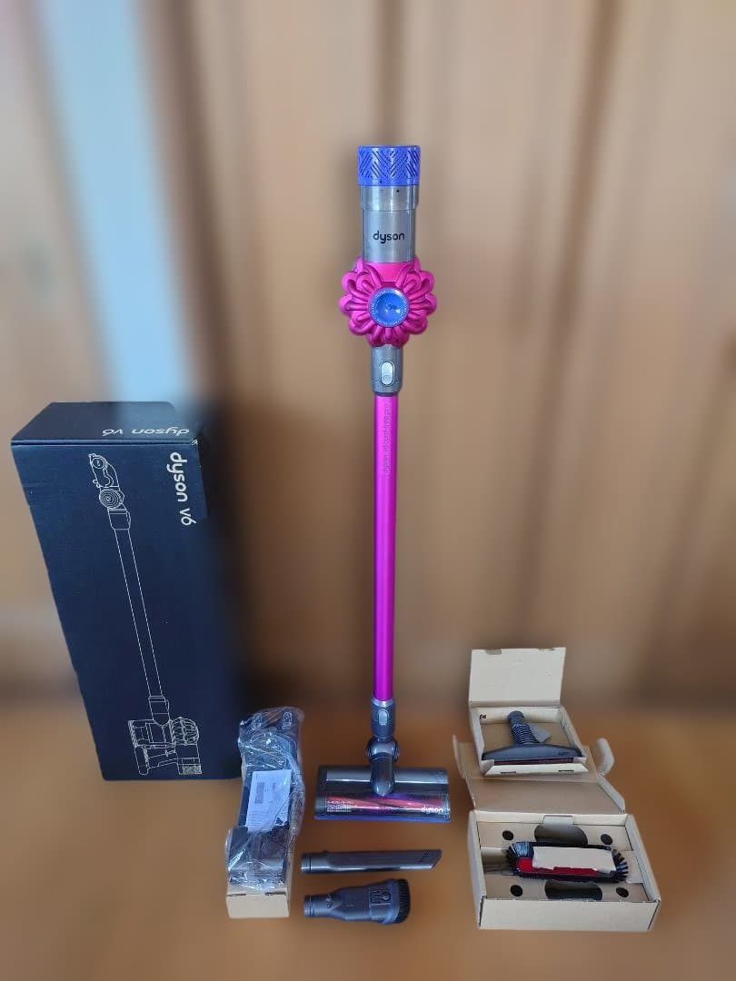 dyson V6 コードレスクリーナー 一式