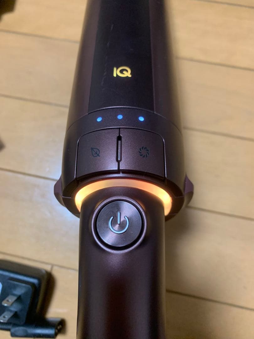 LC250JBR シャーク掃除機　中古品