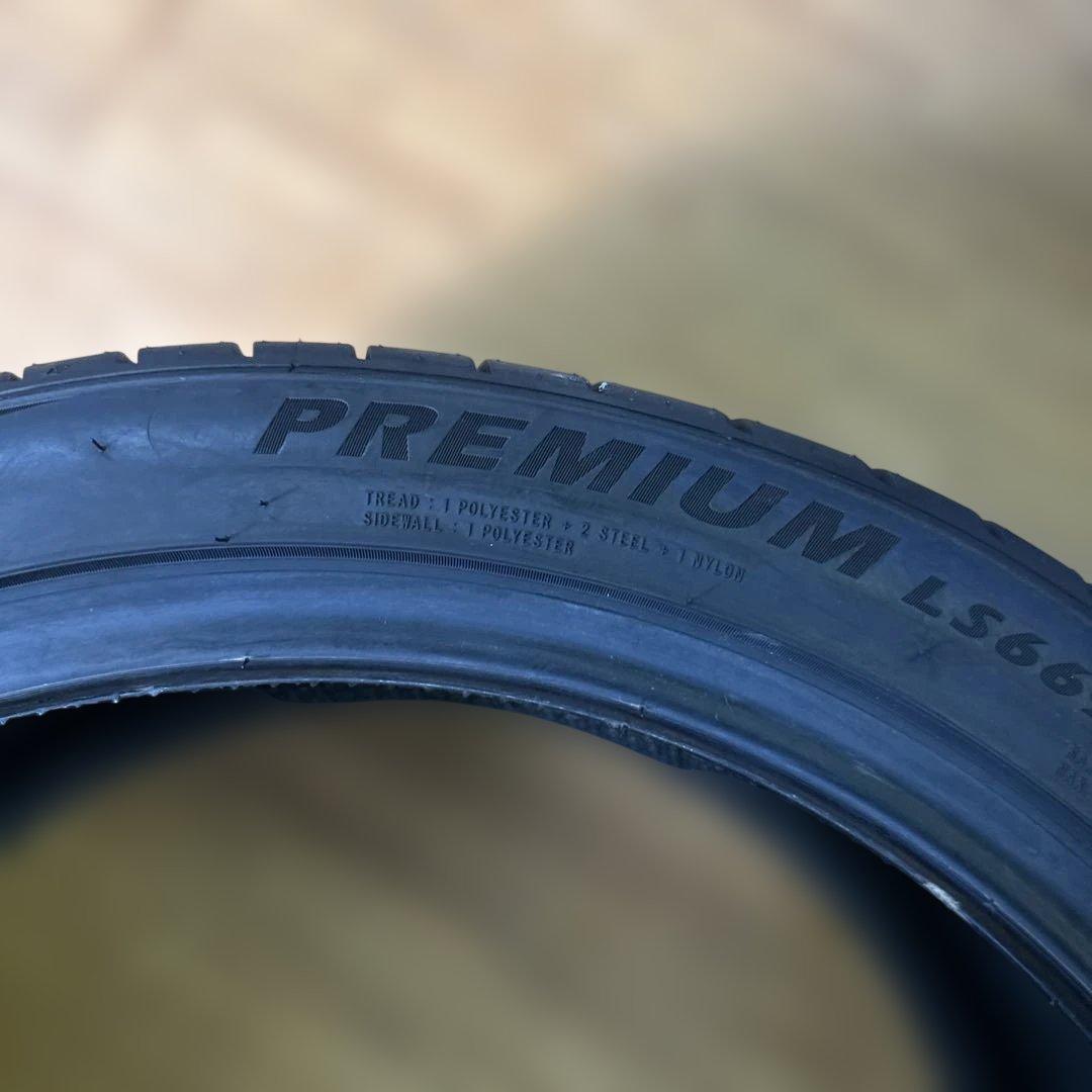 PREMIUM 245/40R19 夏用タイヤ　2024年 1本