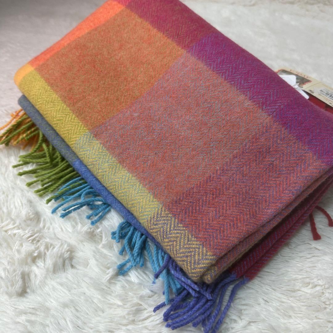 新品【AVOCA】アイルランド製 ウール カラフル チェック マフラー