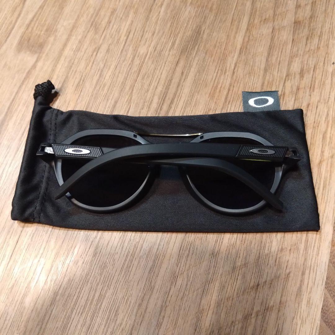 OAKLEY サングラスSCAVENGER A 偏光レンズ入り