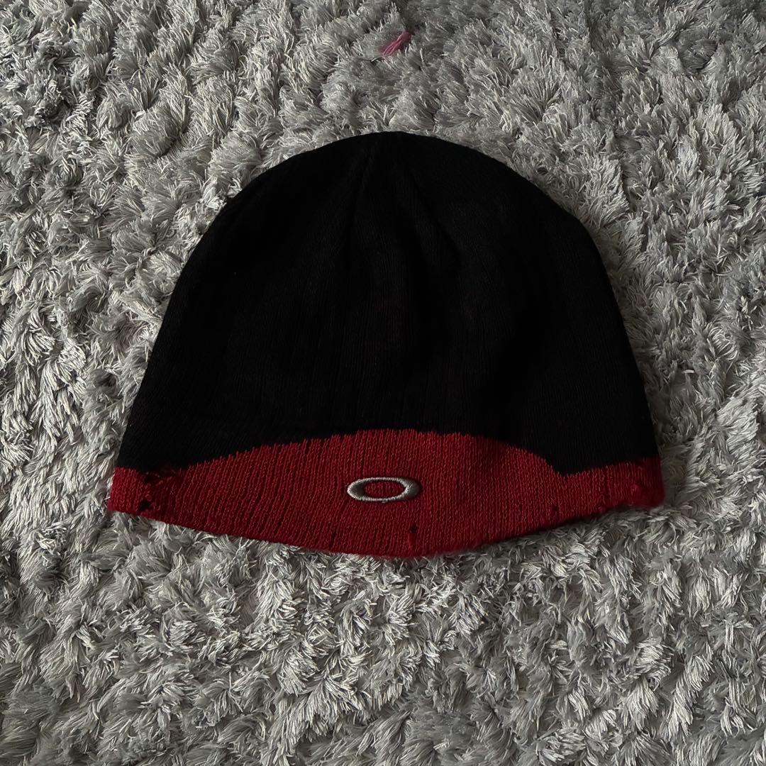 90s 00s OAKLEY ビーニー 赤タグ BABE STORE