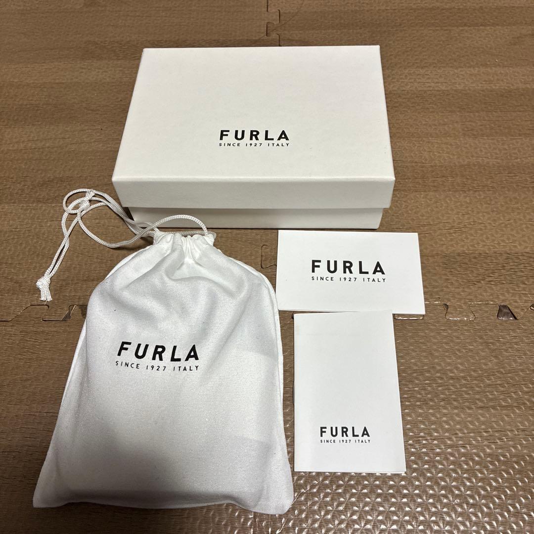 FURLA フルラ　二つ折り財布　バイカラー