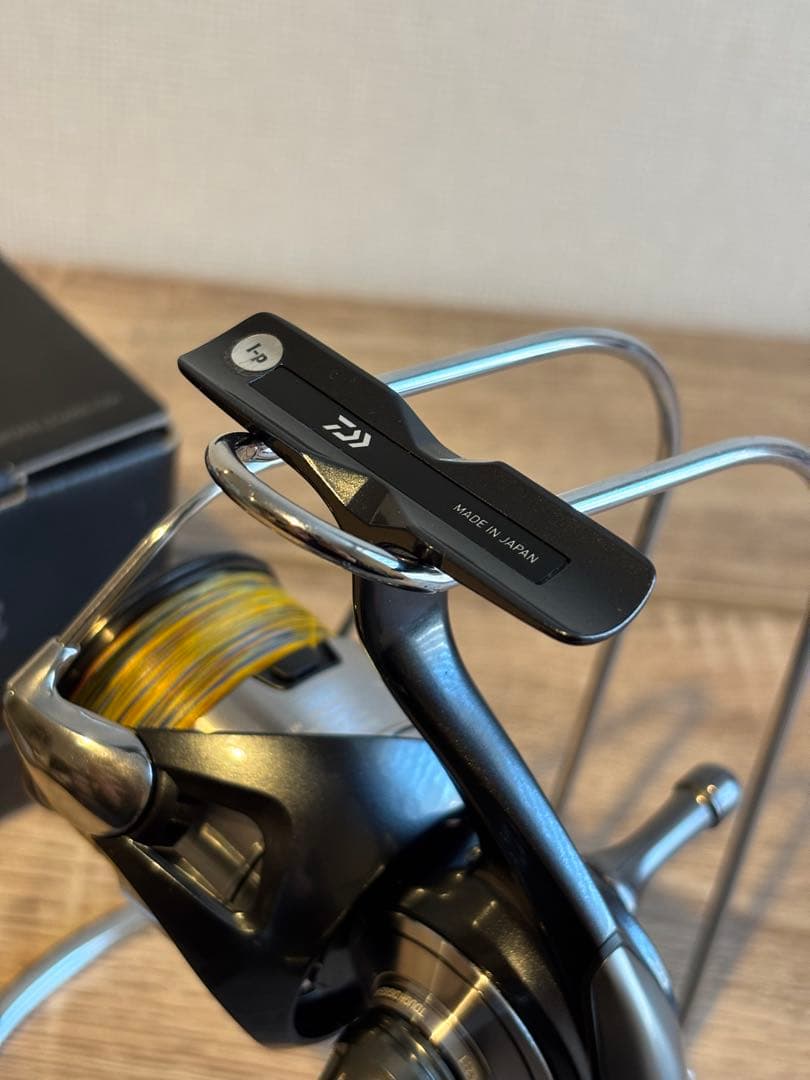 本日のみ特価　ダイワ　超美品24セルテートLT4000-CXH リブレZPI