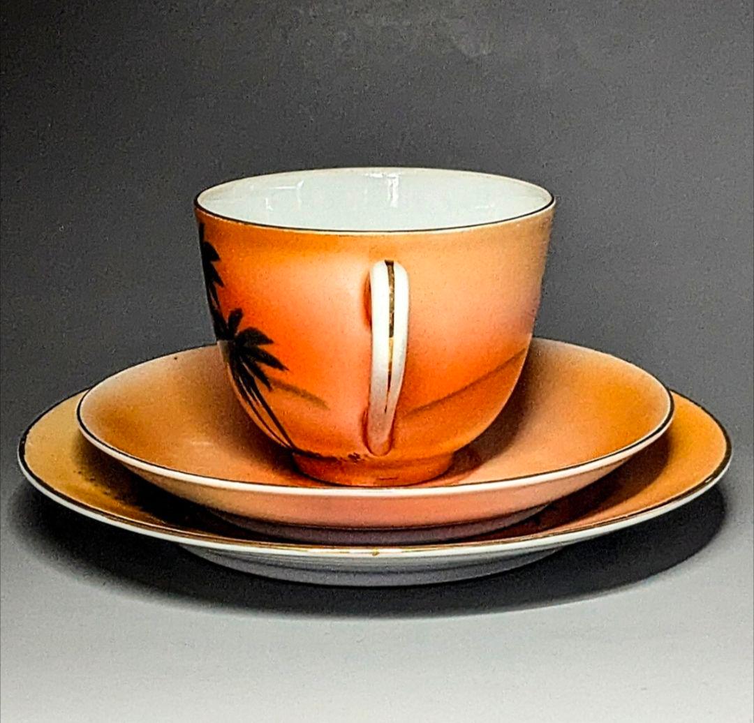 オールドノリタケ美品！金彩砂漠風景画 トリオセット　カップ＆ソーサー　プレー卜