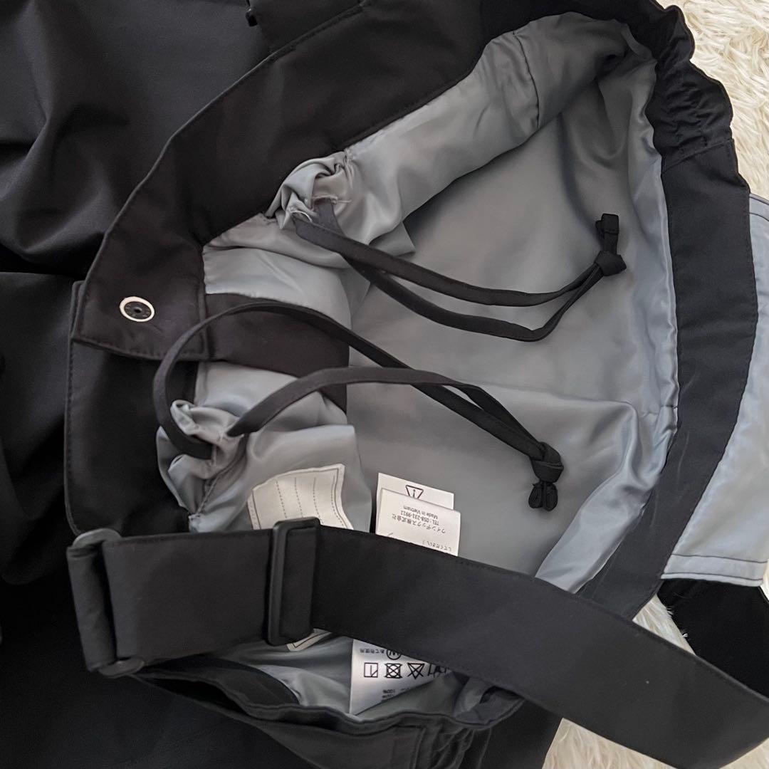 【美品】nima スノボーウェア 上下セット 145-165対応