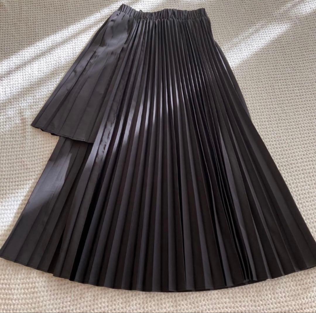 【美品】machatt マチャット アシンメトリープリーツスカート ブラック