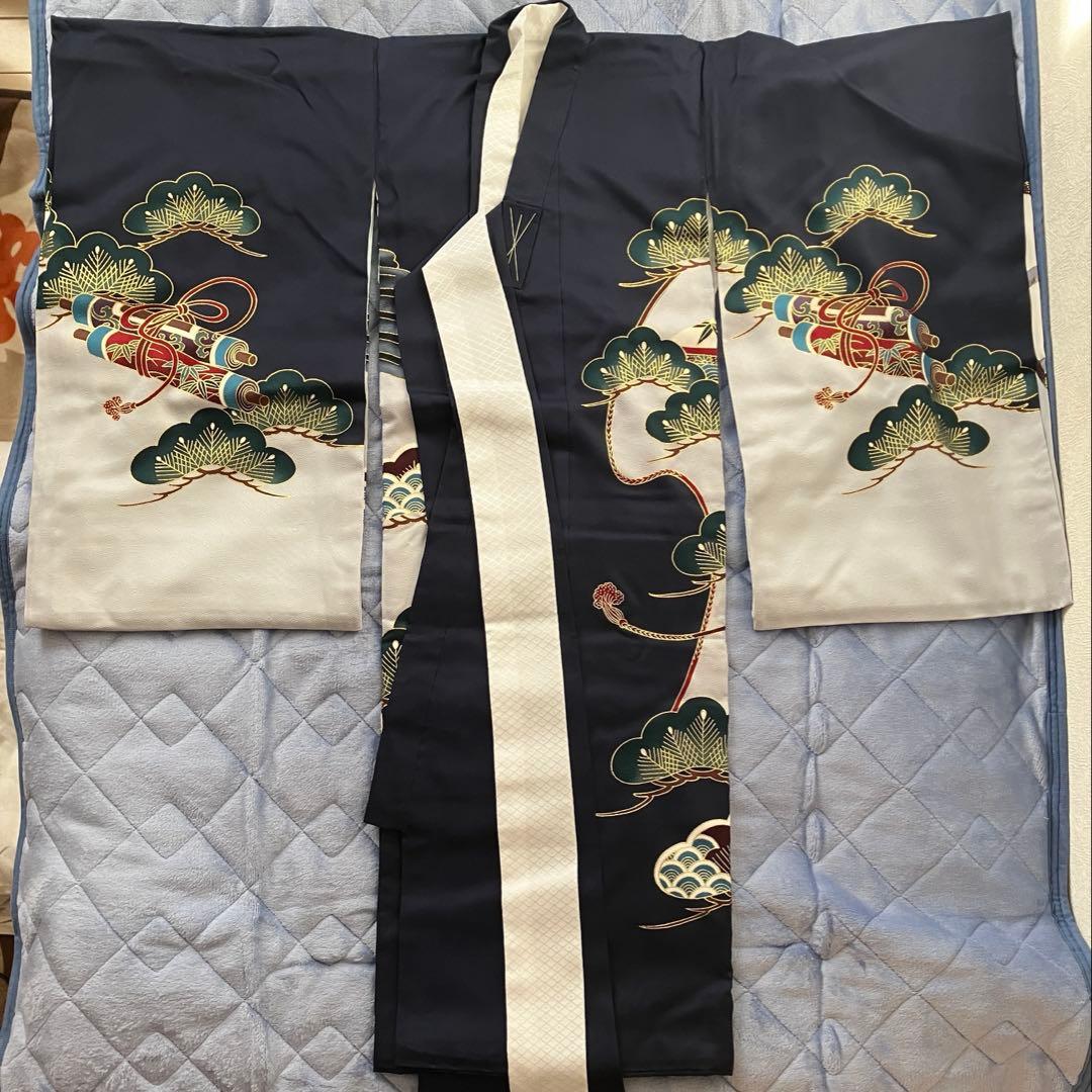 子供用着物 伝統的和柄 紺色