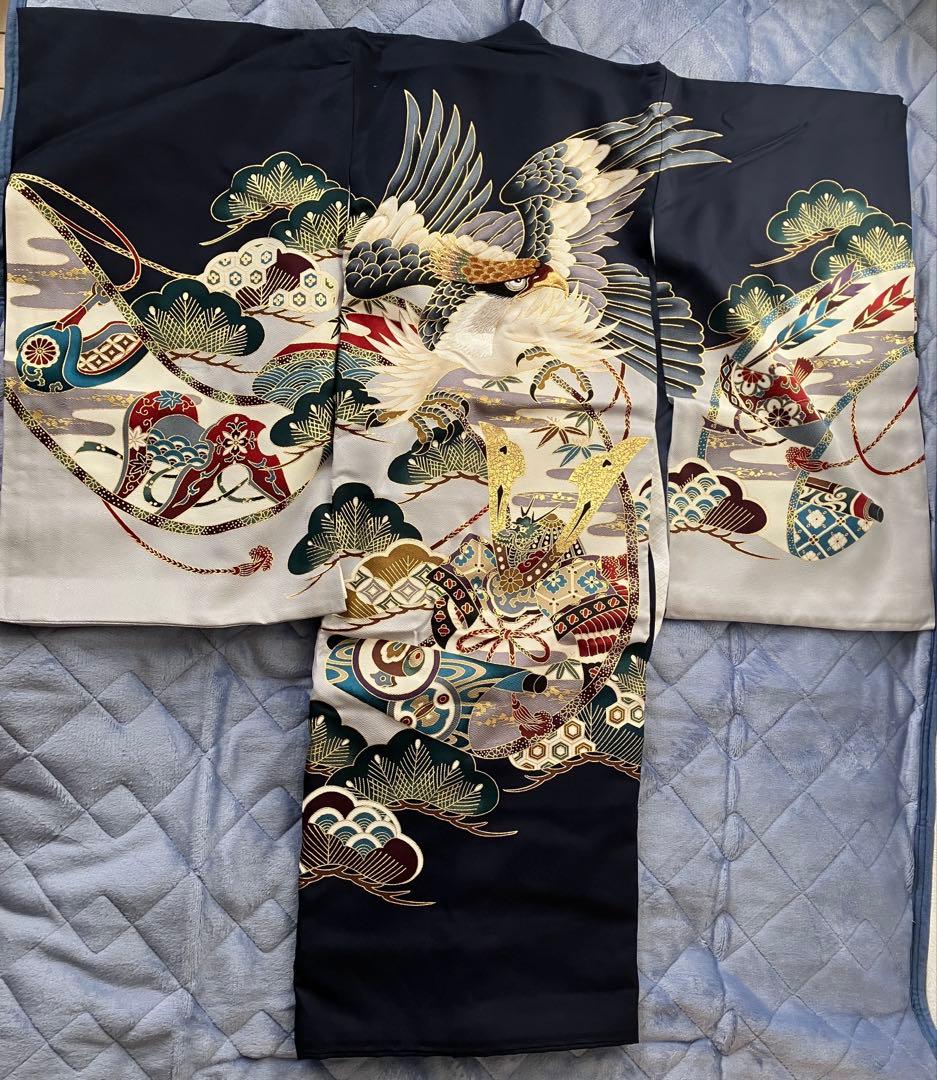 子供用着物 伝統的和柄 紺色