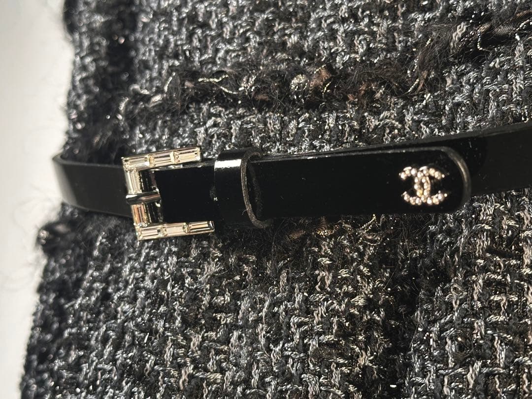 CHANEL カメリアボタンラメツイード　ワンピース　CHANELベルト付き