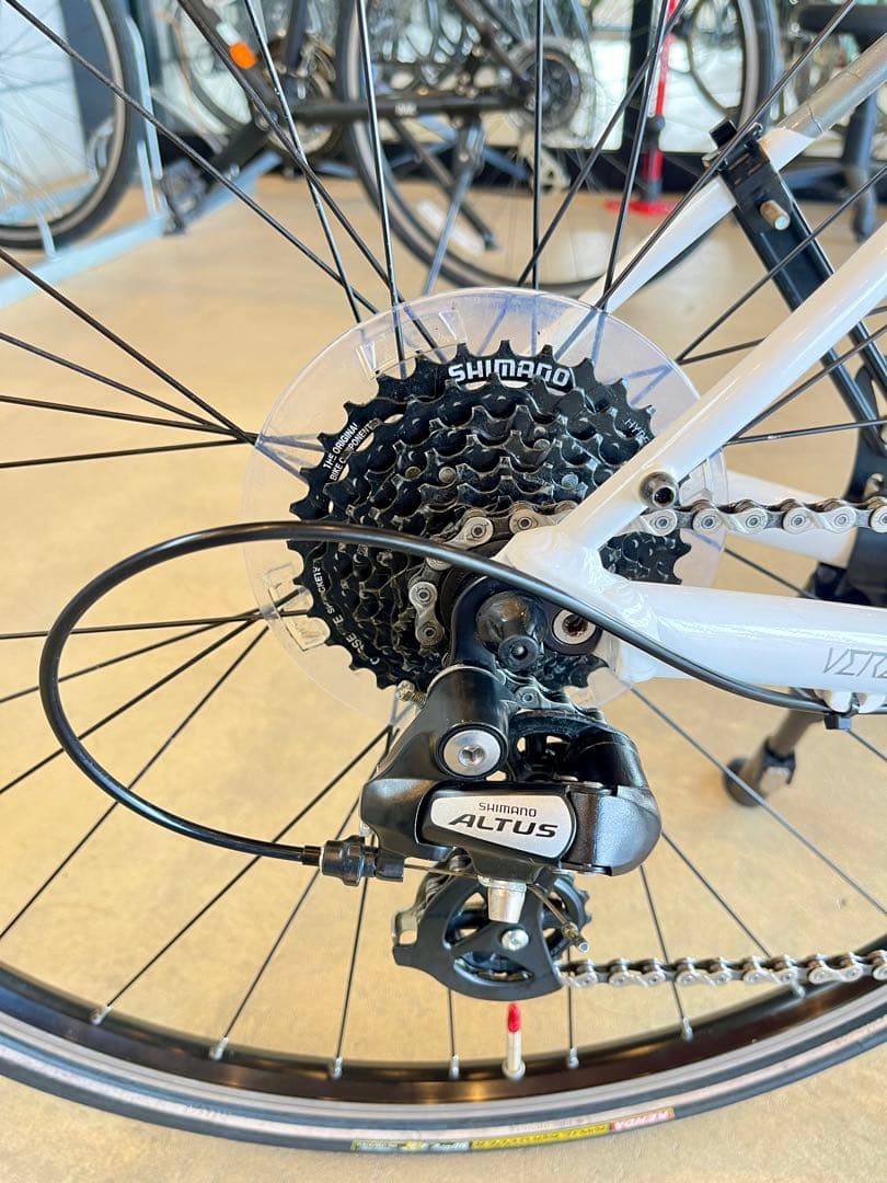 FELT VERZA SPEED 50 2023年 白クロスバイク 付属品多数