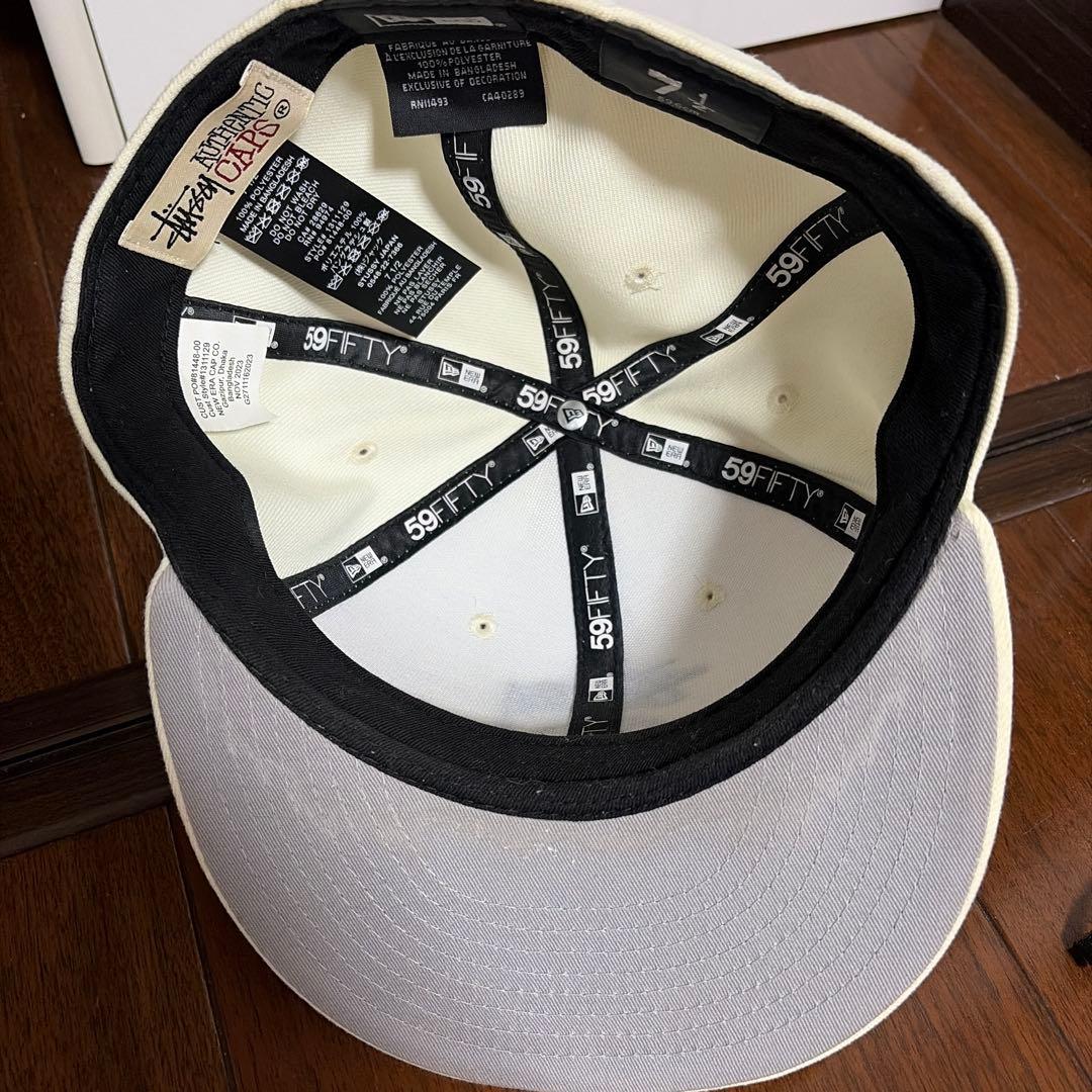 Stussy 59FIFTY ホワイト 8ボールキャップ 7 1/2