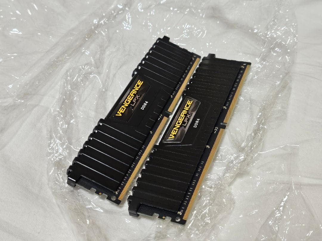 Corsair DDR4-3200 VENGANCE 16GB (8GB×2枚)