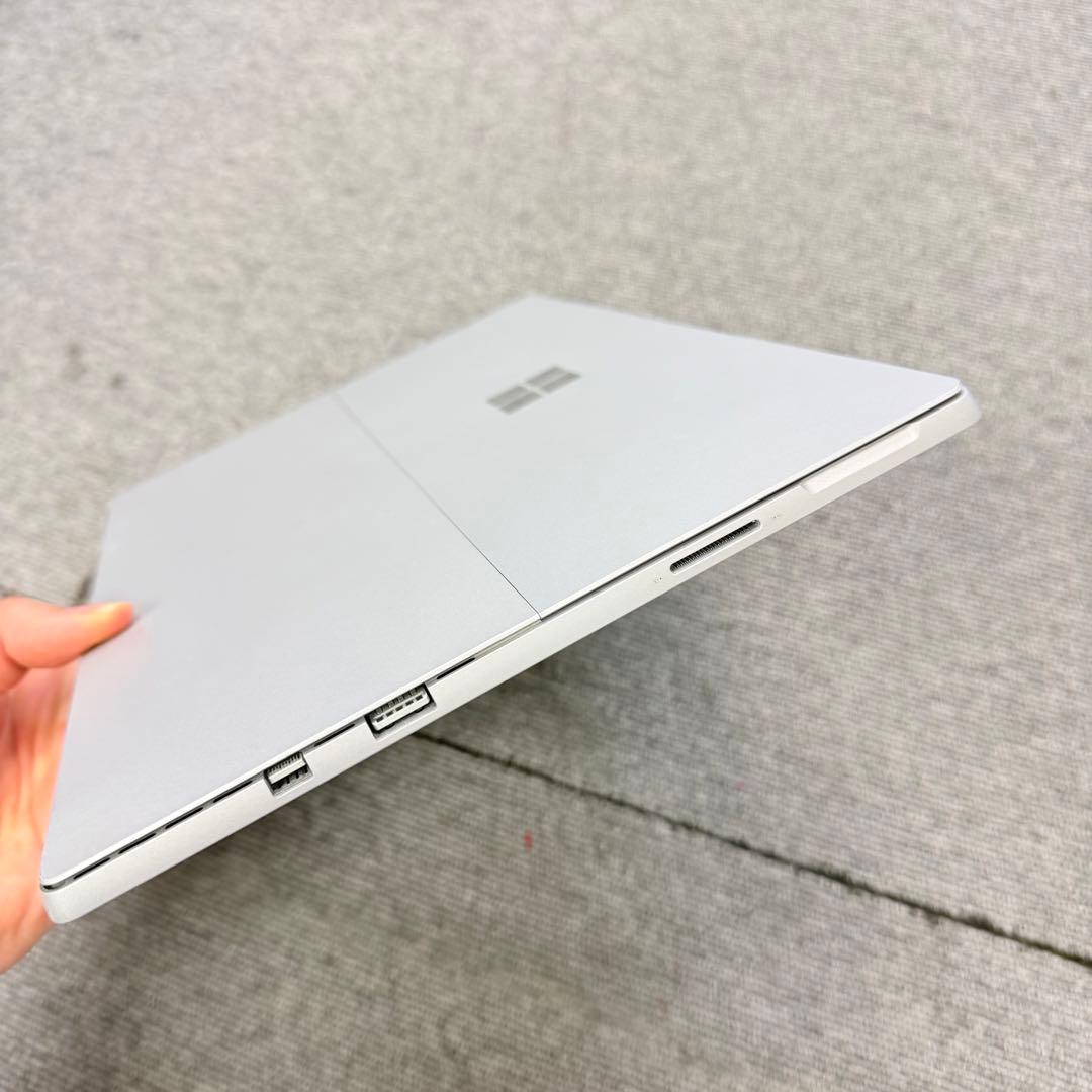 Windowsタブレット本体 Surface Pro 5 / 4GB / 128GB / Windows 11