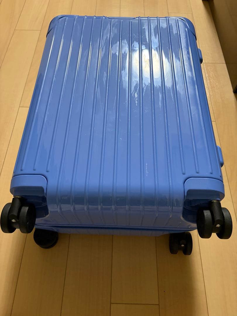 ◆値下げ RIMOWA ESSENTIAL キャビン シーブルー リモワ 36L