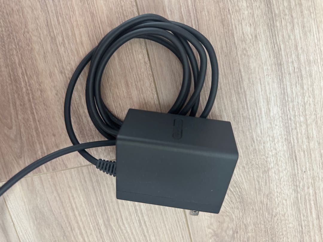綾*様 Nintendo switch 本体【美品】