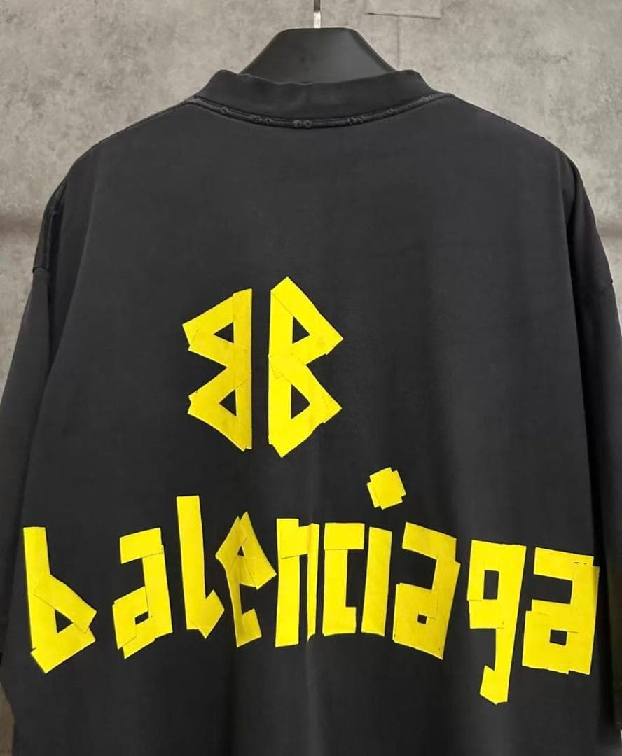 バレンシアガ Tシャツ メンズ