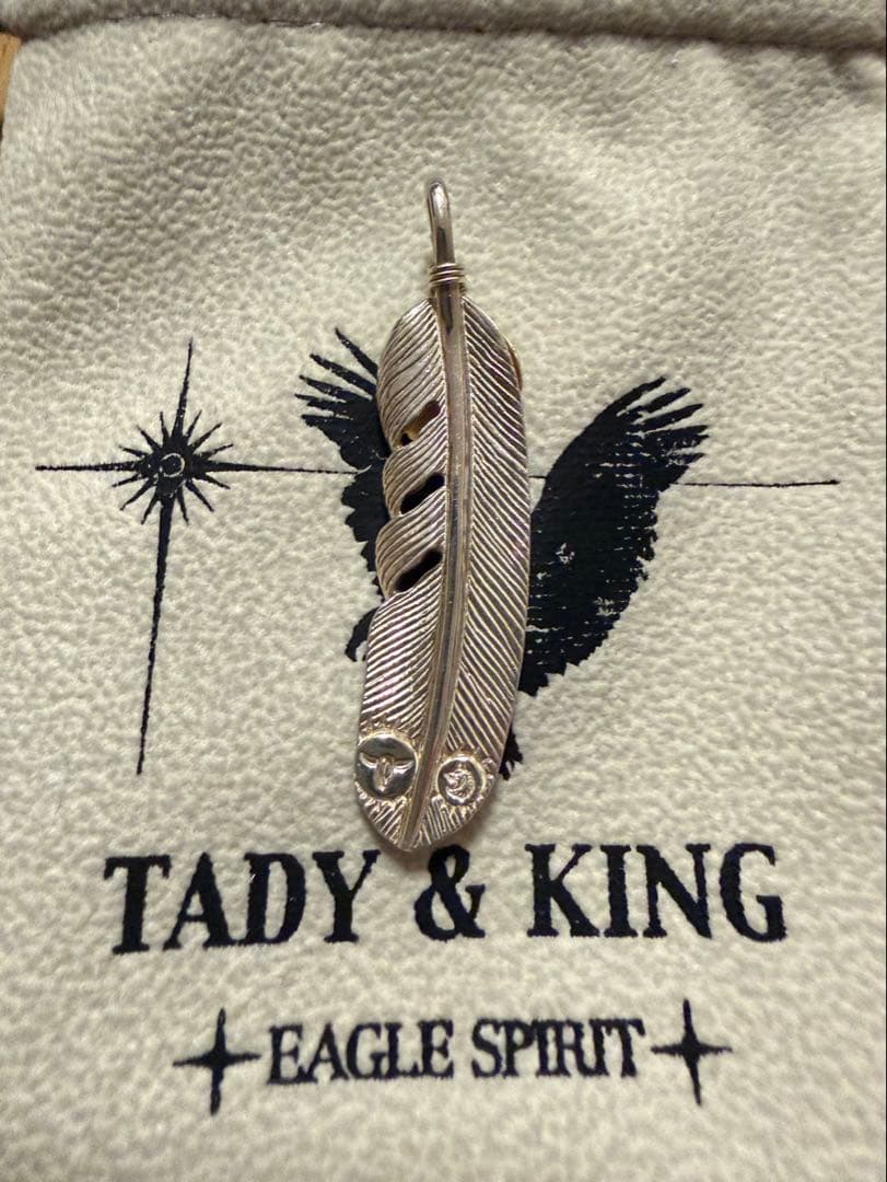 値下げしました。TADY&KING ハートK18フェザーmmサイズ右向き