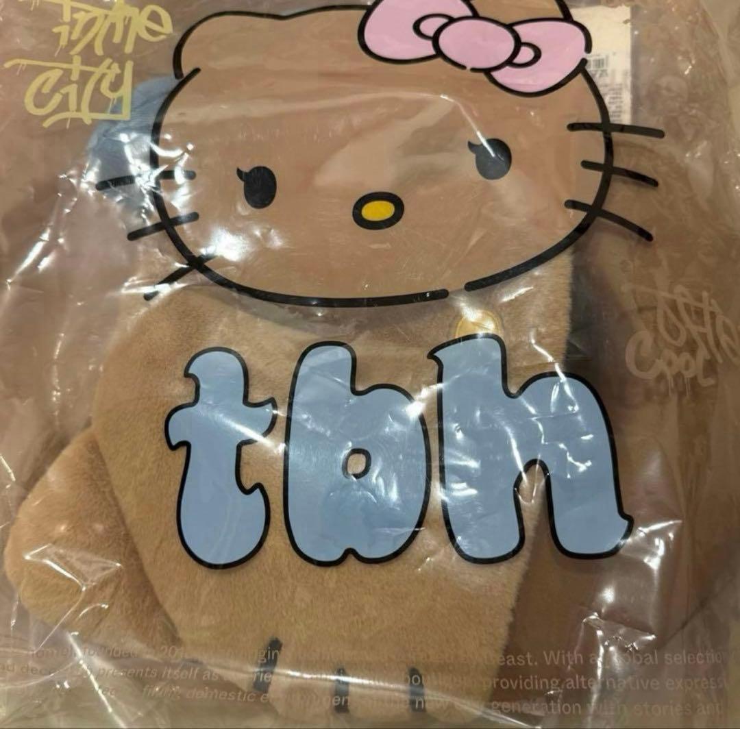 海外限定Hello Kitty x TBH ネックピロー　当日発送⑨