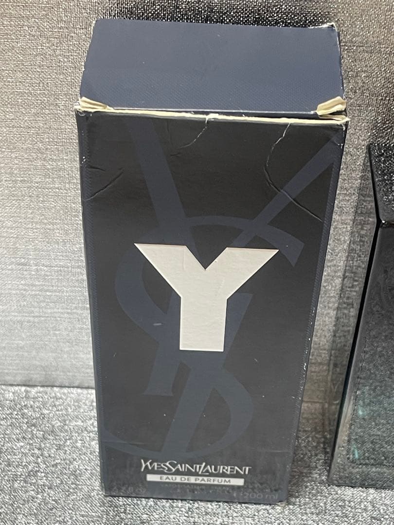 香水(男性用) Yves Saint Laurent Y Eau de Parfum 200ml