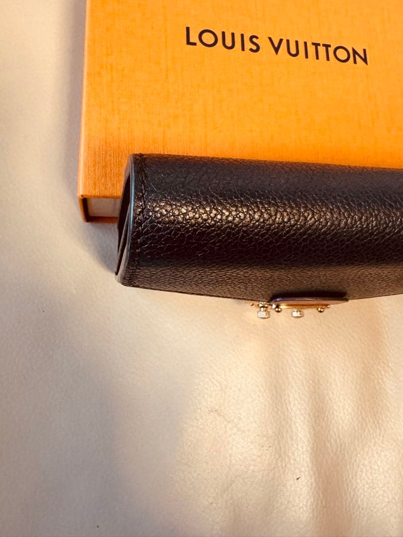ルイヴィトン　ポルトフォイユ パラス コンパクト 三つ折り財布　（美品）