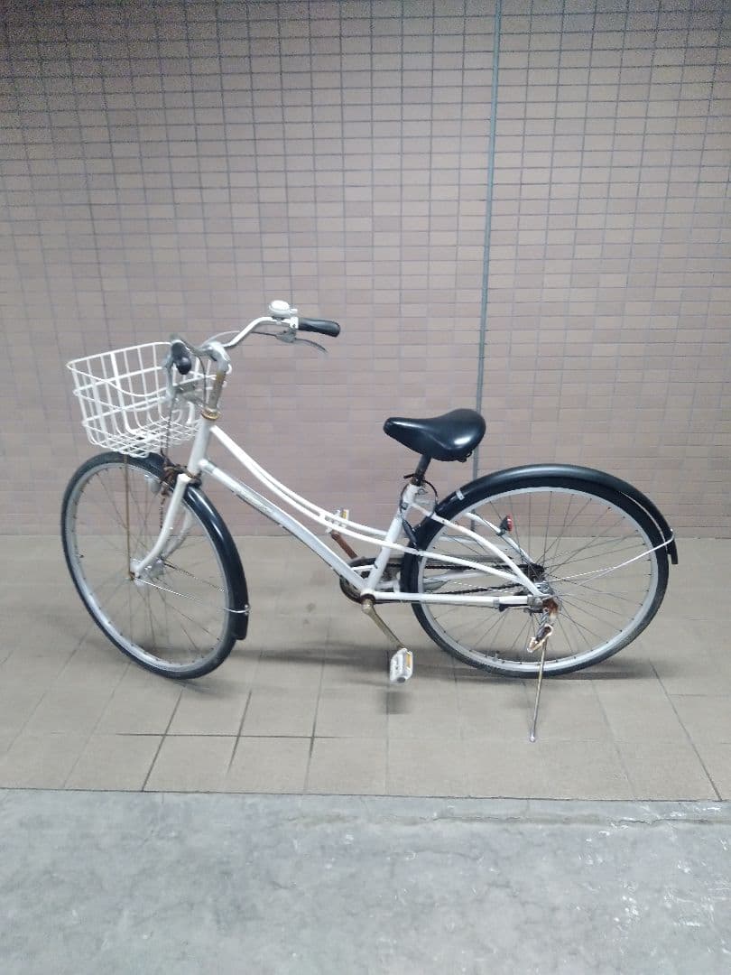 送料無料相談可！27インチ自転車！白！