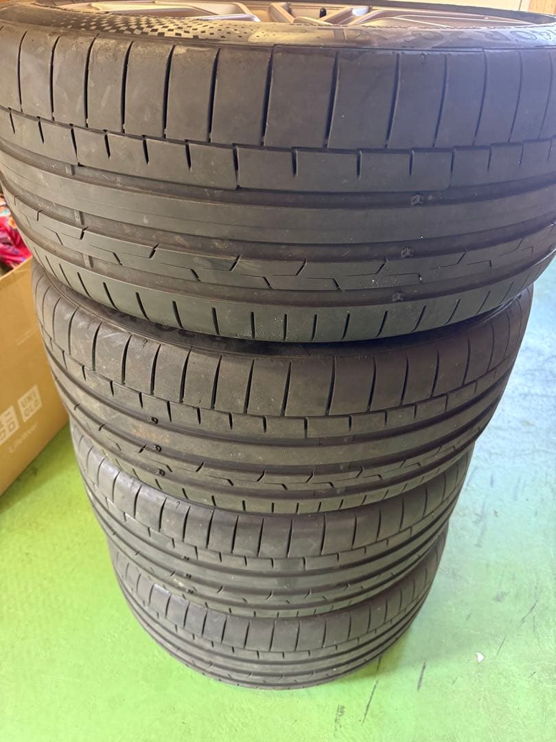 [土日値下げ]Audi Q3 純正アルミホイール　255/40R20 4本セット