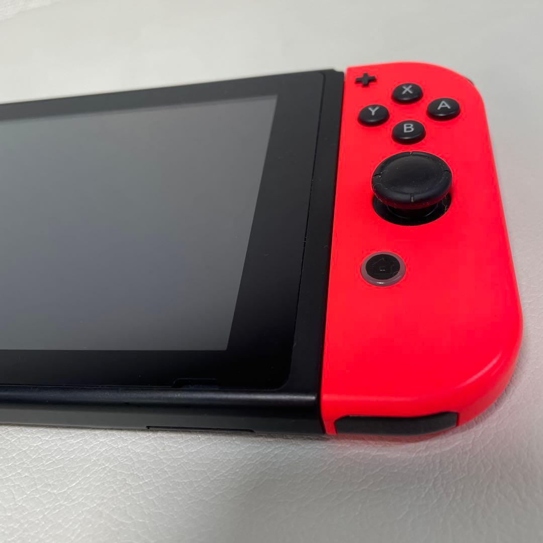 Nintendo Switch本体＋ケース＋プロコン＋ケーブル
