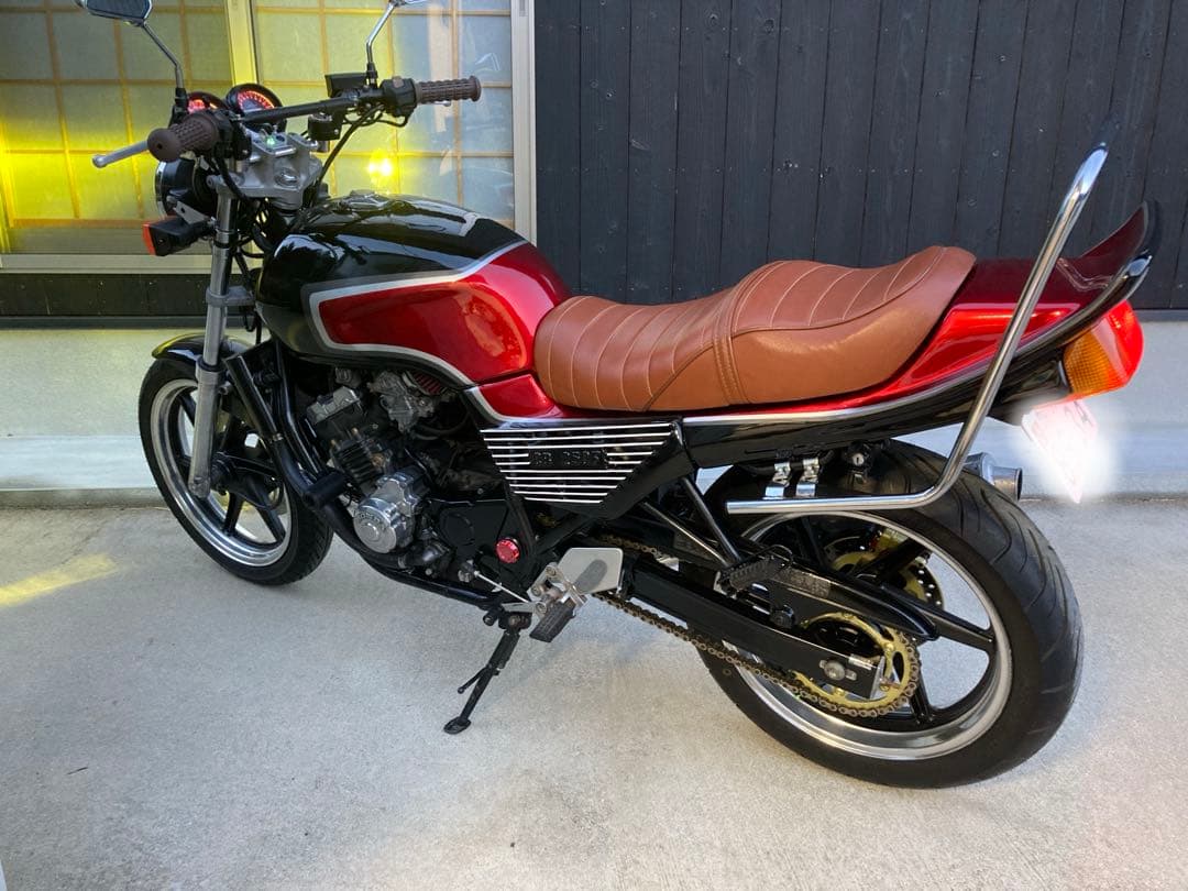 HONDA ジェイド250 シート