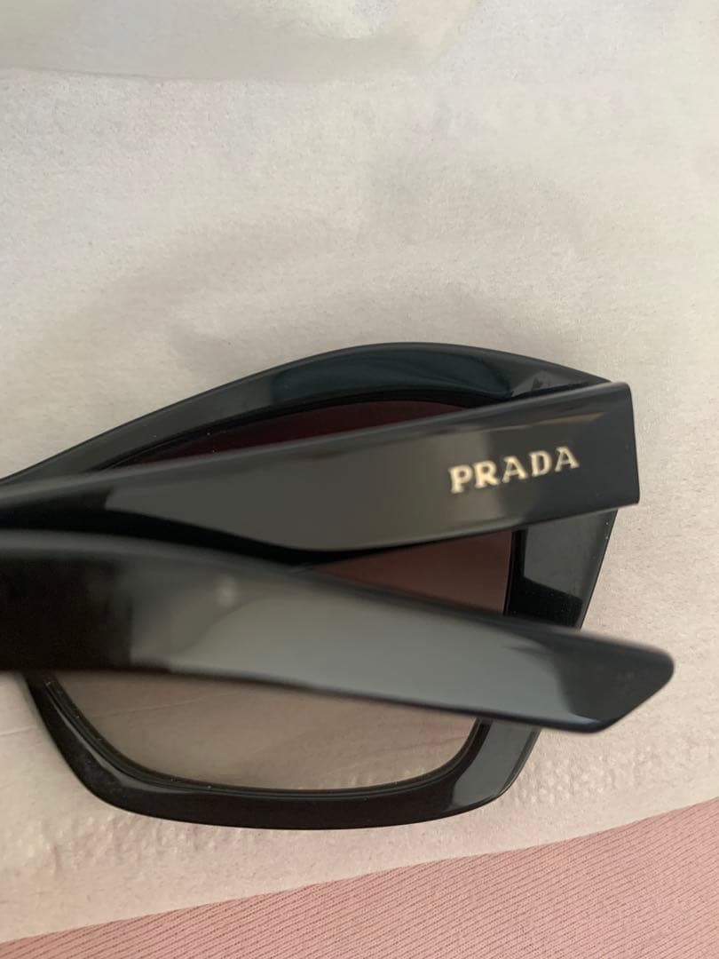 Prada プラダ バタフライ サングラス