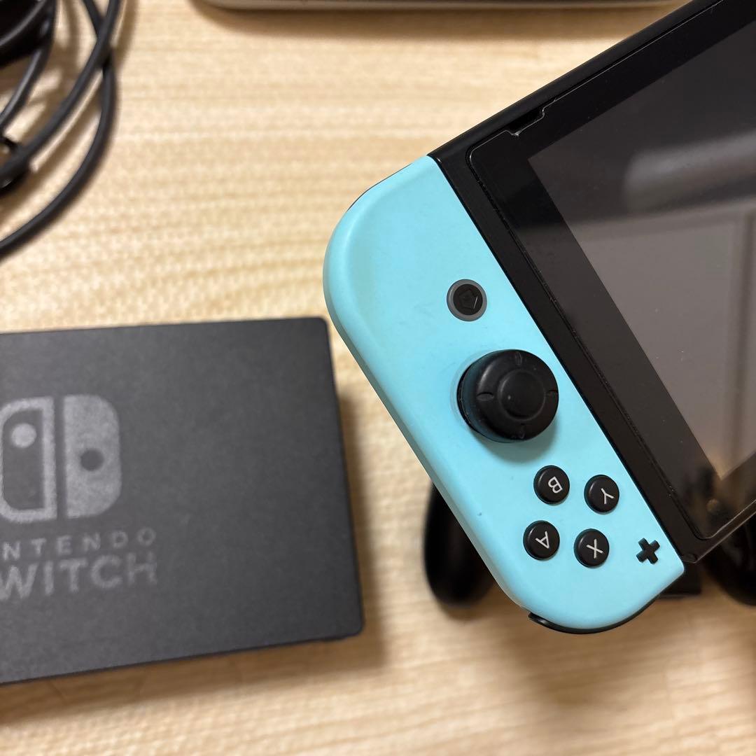 Nintendo Switch 本体と付属品　どうぶつの森デザイン
